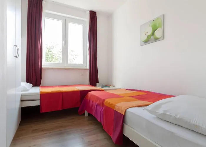 App Zlatar Apartamento Umag